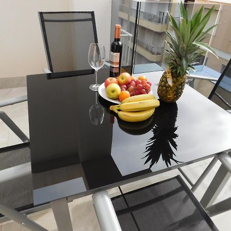 Modern And Cosy Apartment Close To The Beach Торрев'єха Екстер'єр фото